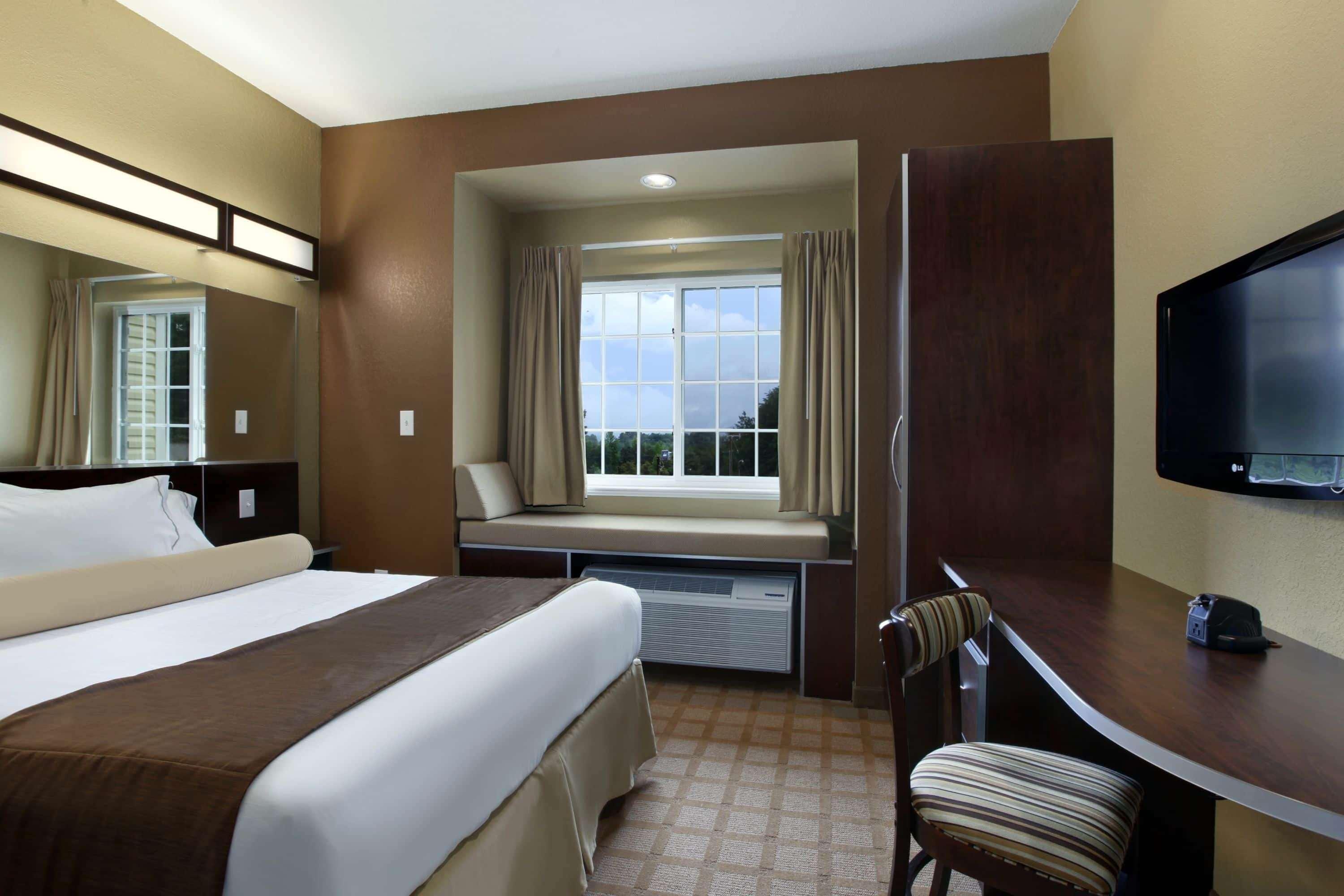 Microtel Inn And Suites Carrollton Exterior photo
