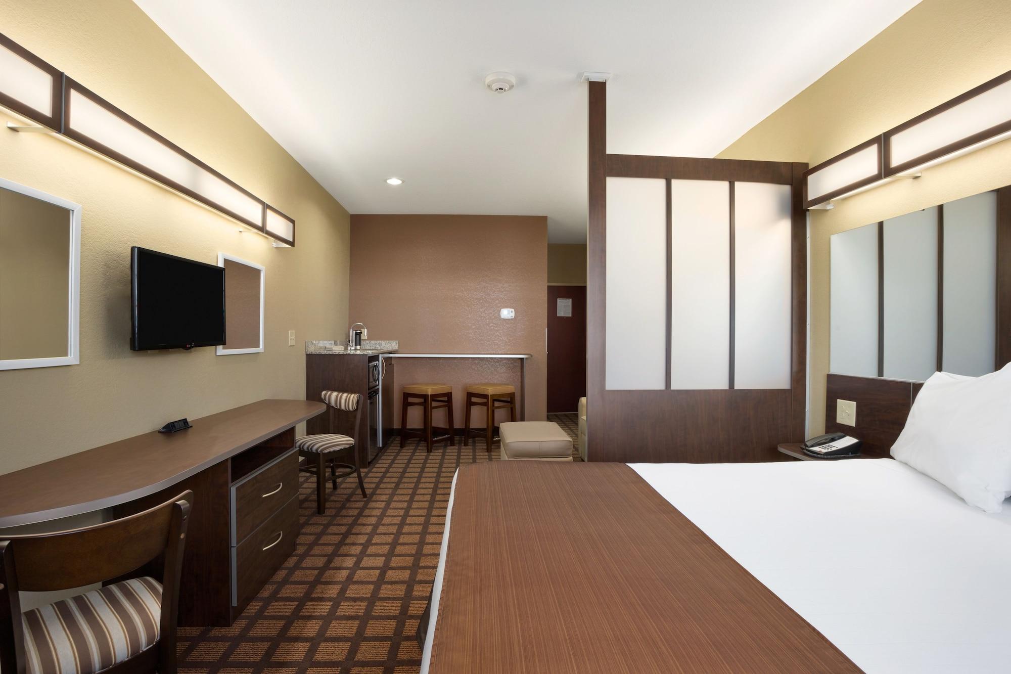 Microtel Inn And Suites Carrollton Exterior photo